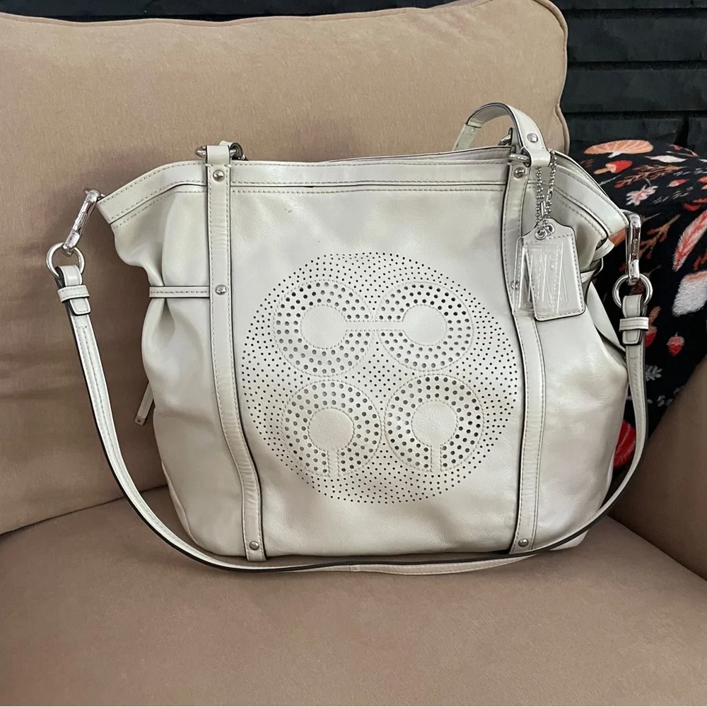 Coach Handbag - Picture 1 of 4